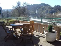 Apt. T1 Bis in town on the 1st floor of a residence with terrace carractère Hotel a Cahors