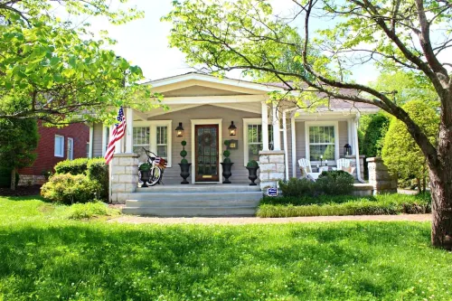 The Dahl House in the heart of Historic Downtown Franklin