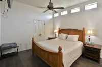 Luxury Living in a Country Setting and Minutes to Lubbock!