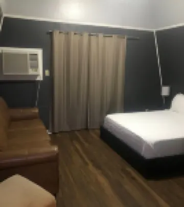 Cabin 7- Overlooks Yarborough Landing and Millwood Lake