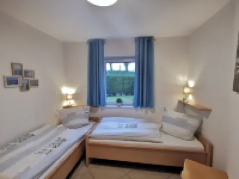 Modern apartment 70 sqm garden, design bathroom, near the beach, free WiFi