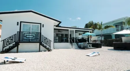 Seaside Sunrise. Newly remodeled waterfront.