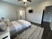 Beautiful 3R-2B Home in Quiet Community