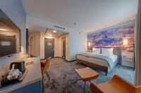 Best Western Hotel Wiesbaden Hotel dekat Stadtschloss