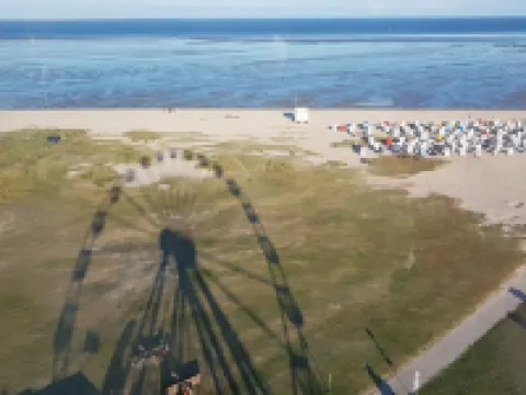 Cozy apartment centrally located with separate entrance and parking. Hotels in Jever