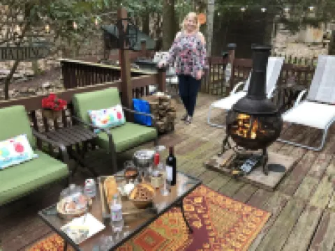 Black Bear Cozy Chalet, Lakeview, kayaks available for use