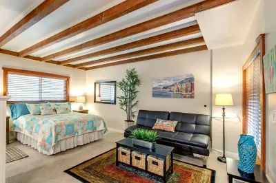 La Jolla Shores Village, Romantic Hideaway, Short stroll to beach, New upgrades