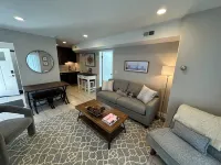 Canyons Village unit w/easy access to skiing, full kitchen, transportation