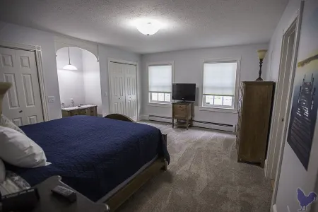 Modern Lakefront home with wonderful views and plenty of space!