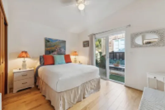 MAGICAL 5-STAR RATED OCEAN VIEW CUSTOM HOME -  PLEASE READ ALL OUR GUEST REVIEWS