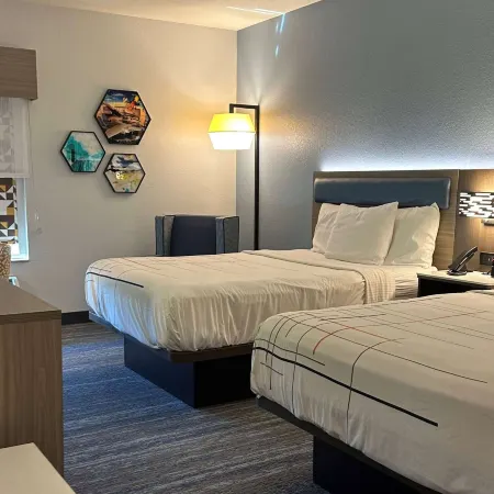 La Quinta Inn & Suites by Wyndham Macon West