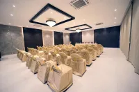 Hotel Prag Continental Guwahati