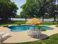 Beautiful, Open floor plan, amazing sunset views,Waterside Pool, Pier, 6+ac - 5-Sterne