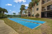 Oceanside complex B-17 1 bedroom with Heated Pool