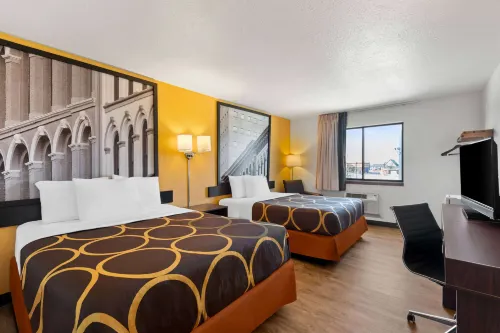 Super 8 by Wyndham Elizabethtown Hotels in Elizabethtown