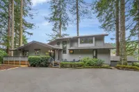 Stay in Lakeside - Lake Front Oasis