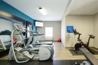 Hampton Inn Garden City - Gym