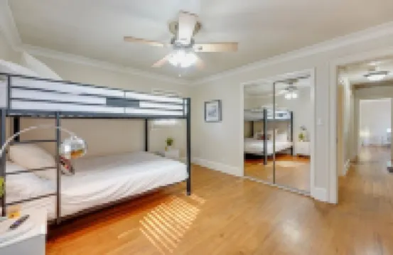 Atl Luxury Home+Guest House 1mi from the Battery