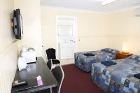 Lithgow Motor Inn Hotels in Vale of Clwydd
