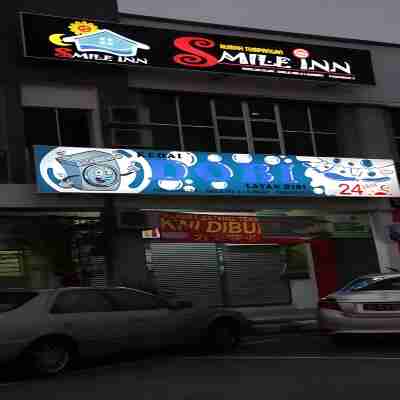 SMILE INN Hotel Exterior
