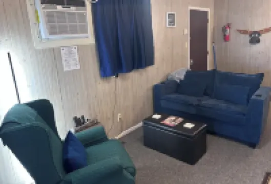 Cozy & Quiet Apartment Near Downtown