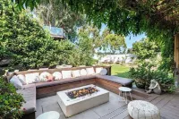 Take it easy at this unique and tranquil getaway.