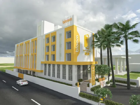 Bloom Hotel - Taloja Navi Mumbai Hoteles cerca de Pandavkada Falls