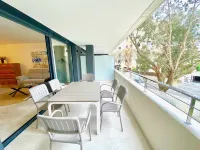 Nuevo, con Grande Terraza, a 200 m de la Playa y 500m del Puerto y Centro