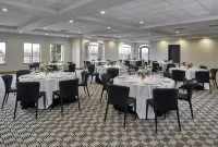 Bellasera Hotel & Suites Paso Robles, Tapestry by Hilton Hotel di Templeton