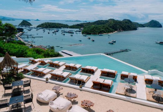 5. 로칼 컬렉션 호..