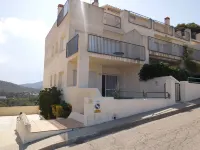 APARTMENT IN LLANÇA VERY CLOSE TO THE BEACH