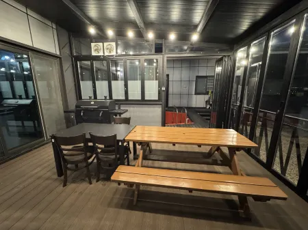 Miryang Kansanae and the People Pension Отели в г. Мирян