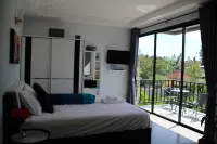 Eight Spaces Boutique Hotel