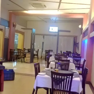 Hotel Kohinoor Square