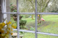 Garden Cottage, Near St Andrews. Glorious Country Location. Hotels in Cupar