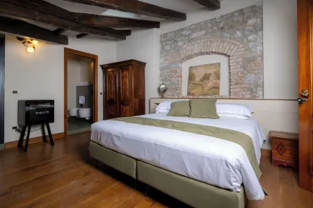 1448 Antica Dimora Al Merlo Bianco Отели в г. Cividale del Friuli