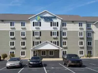 Suburban Studios Watford City Hotels in McKenzie County