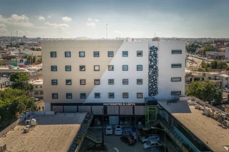 Homesuites Malecon Отели рядом с достопримечательностью «las palmas cocotera Park»