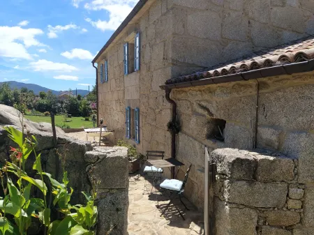 OLardoMar - Casa Rural Отели в г. А Пикота