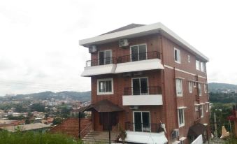 Lali Petals Service Apartment