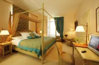 Clos la Boetie Hotels in Marcillac-Saint-Quentin