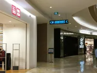 Studio Apartment Connected to Mall at Supermall Mansion Hotels in Wiyung