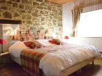 Holiday Home in Viroinval with Sauna