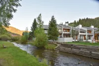 Alpine Lodge Red River Hotels in Red River