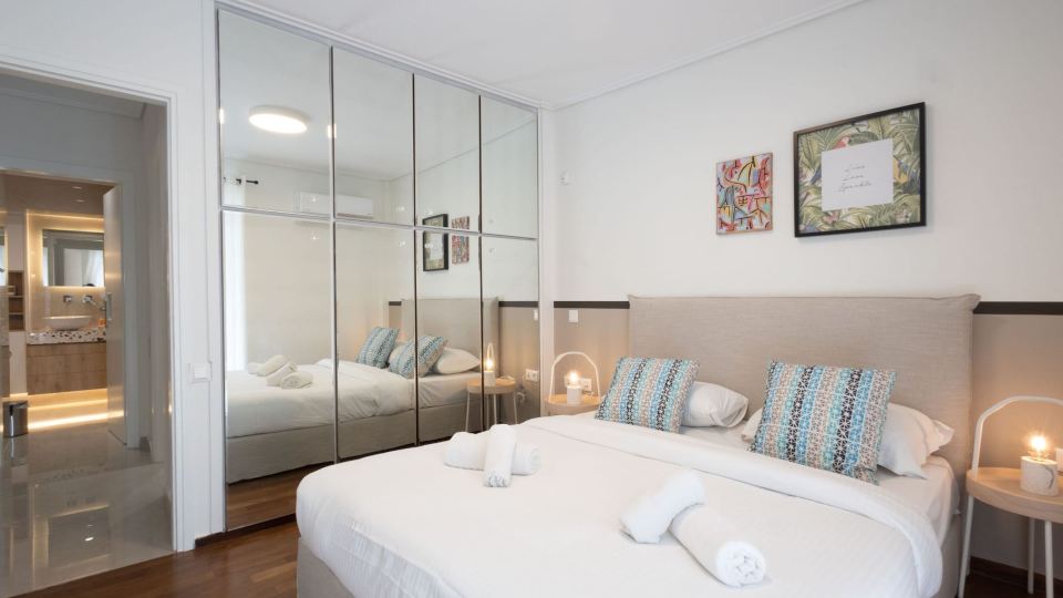 Seaside Elegance Brand New 2BD Luxury Stay