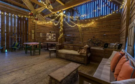 Barn Guesthouse Csíkdelne