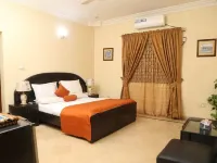 Luxury Inn Hotéis em Carachi