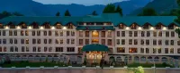 Hotel the Dewan Các khách sạn gần Dal Lake