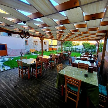 GAİA TAŞ Konak GEYİKLİ