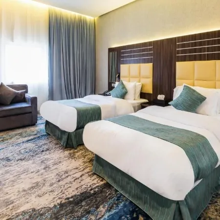 White Diamond Hotel Sari